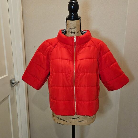 NWOT Chico's Women's Shortsleeve Puffer Jacket Size 1 - Picture 2 of 6